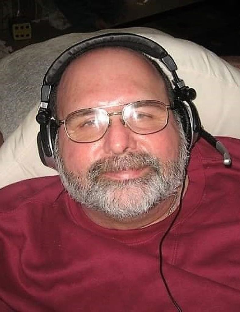 James William Gill, Jr. Profile Photo