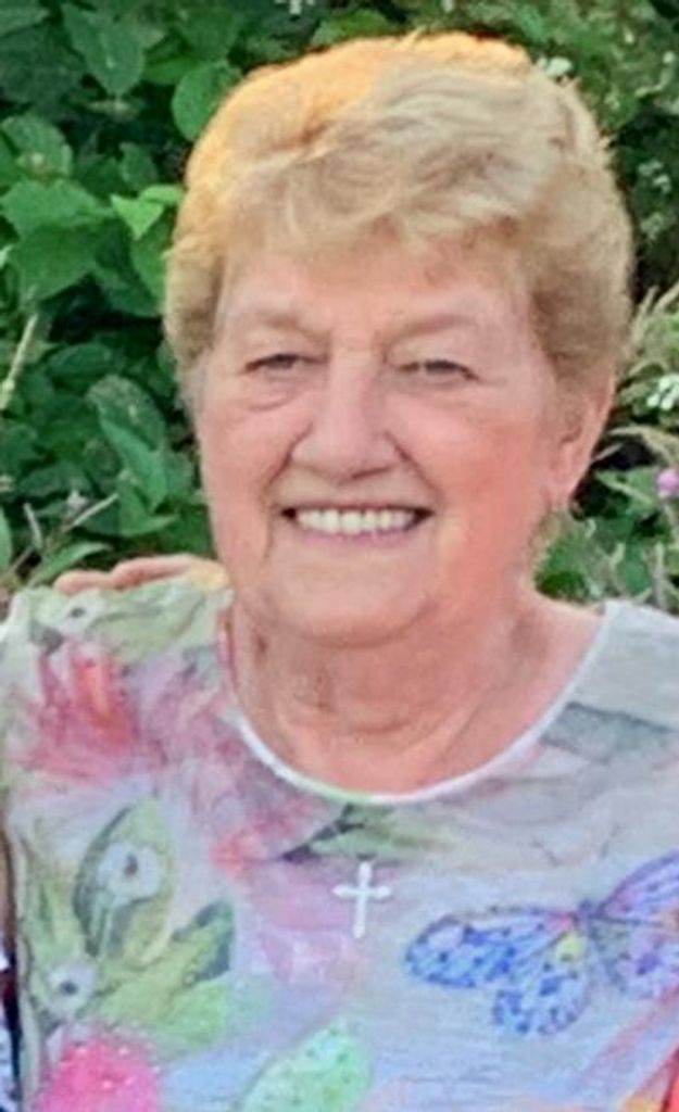 Violet Carmel Traverse Profile Photo