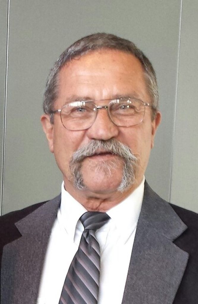 Robert D. Slama Profile Photo