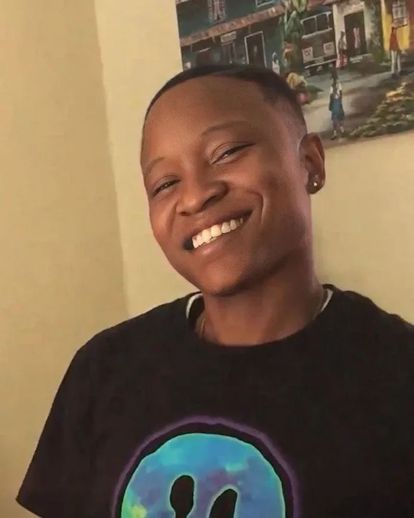 Lavonia Livya Saunders Profile Photo