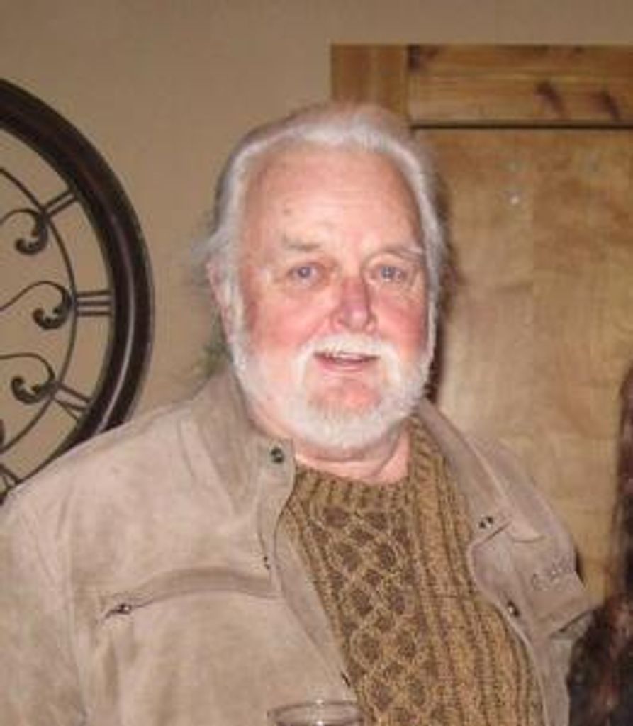 Robert Travers Profile Photo