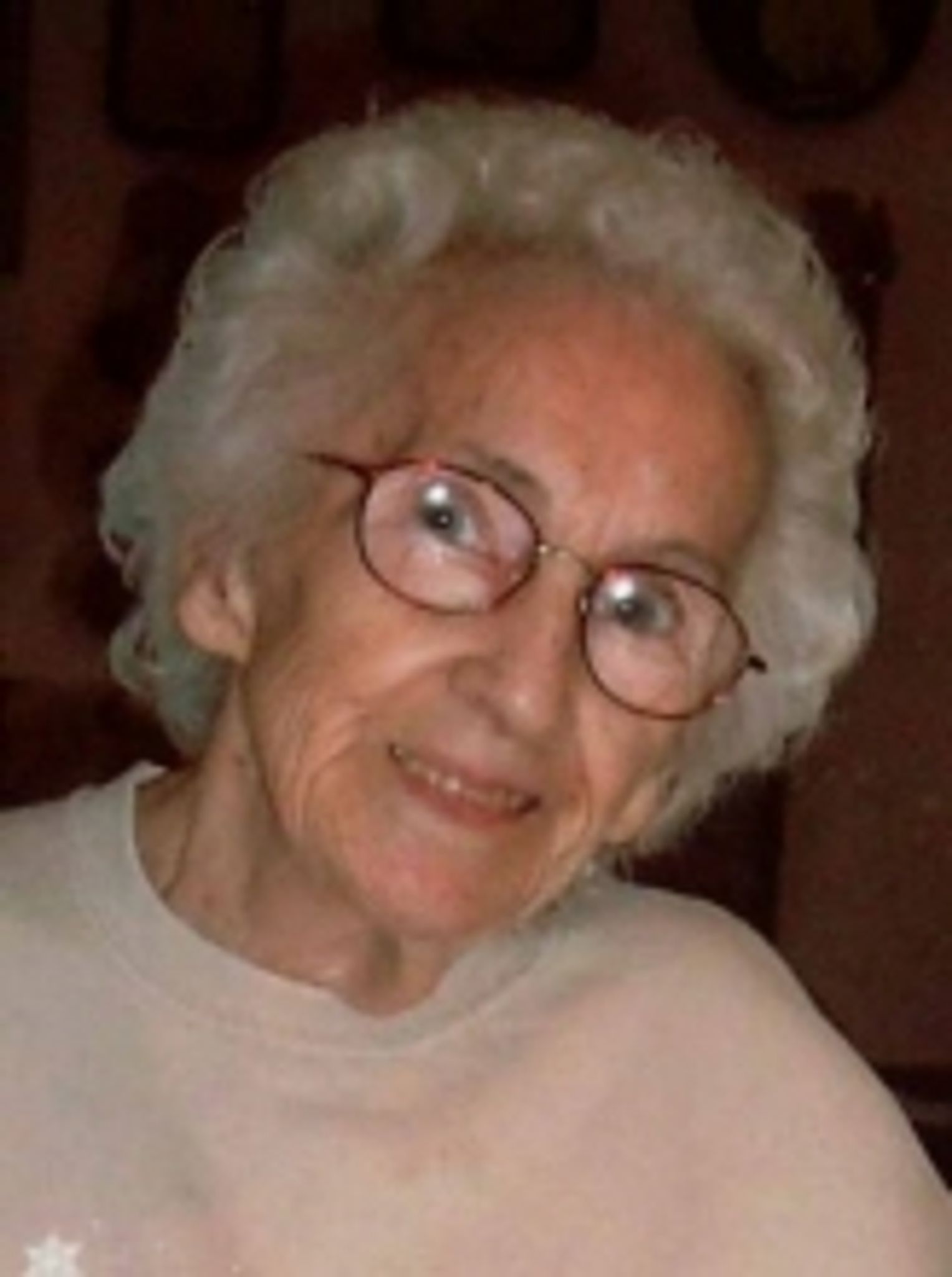 Mabel 'Gg' Banks photo gallery image 1 of 2