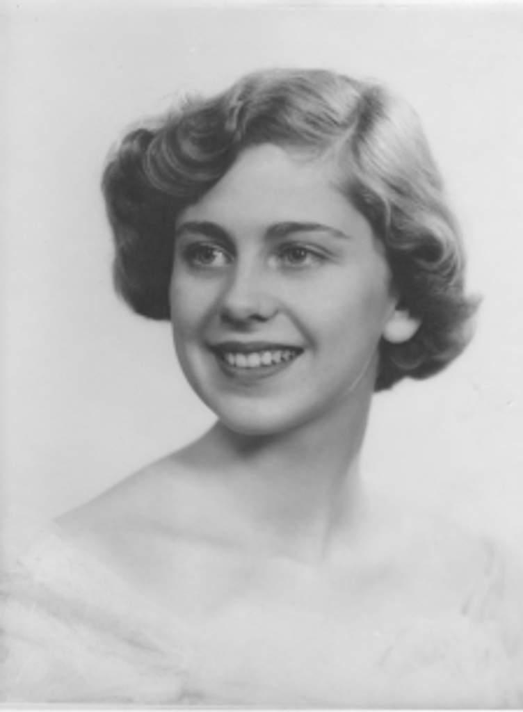 Elizabeth Jones Perrow Profile Photo