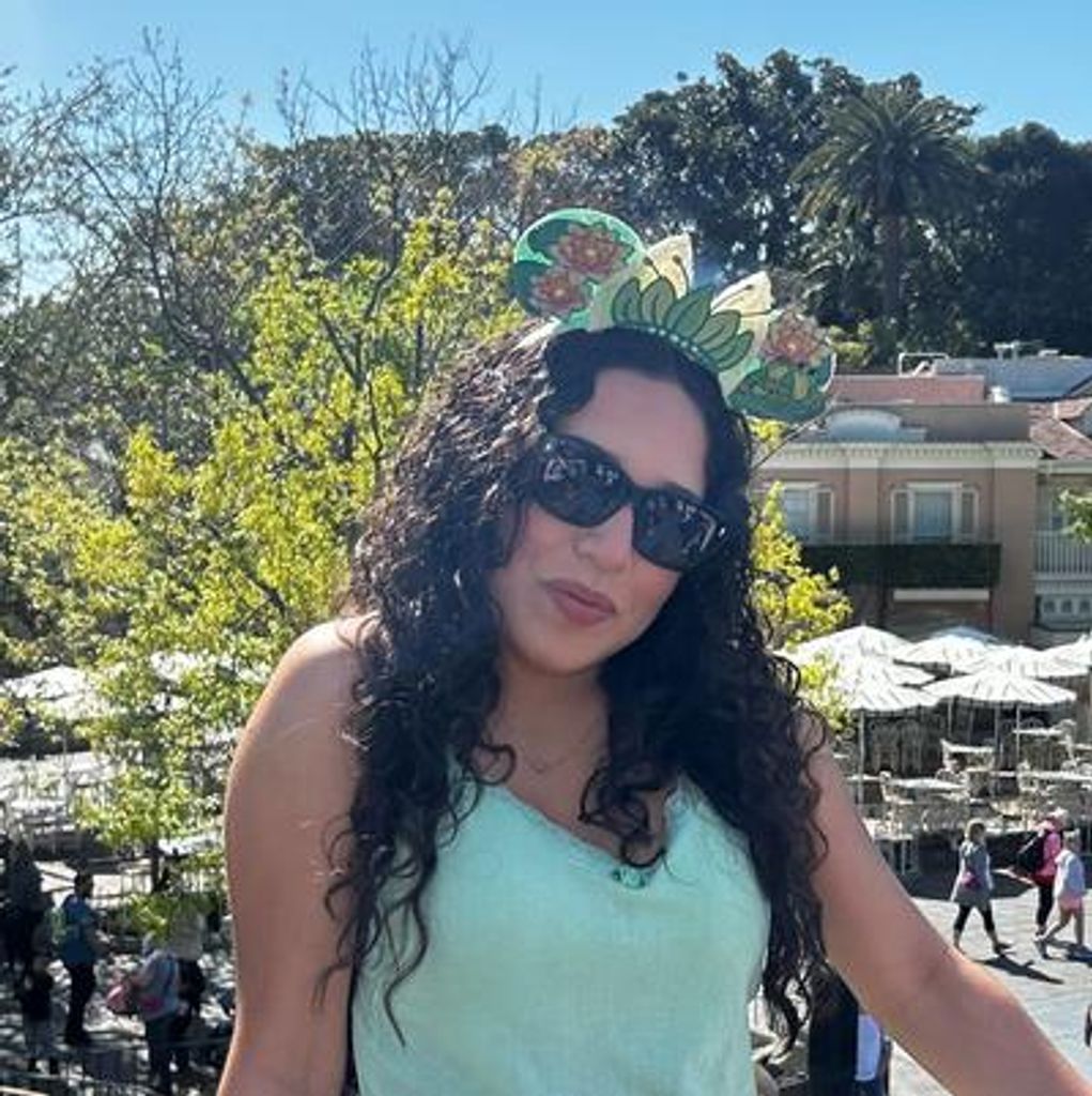 Camila Renee Cruz Profile Photo