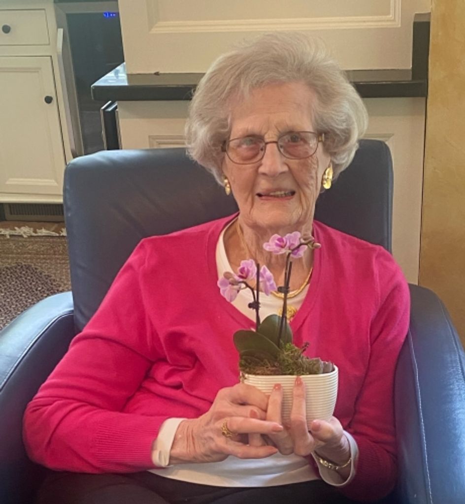 Loretta Frances Voyles Profile Photo