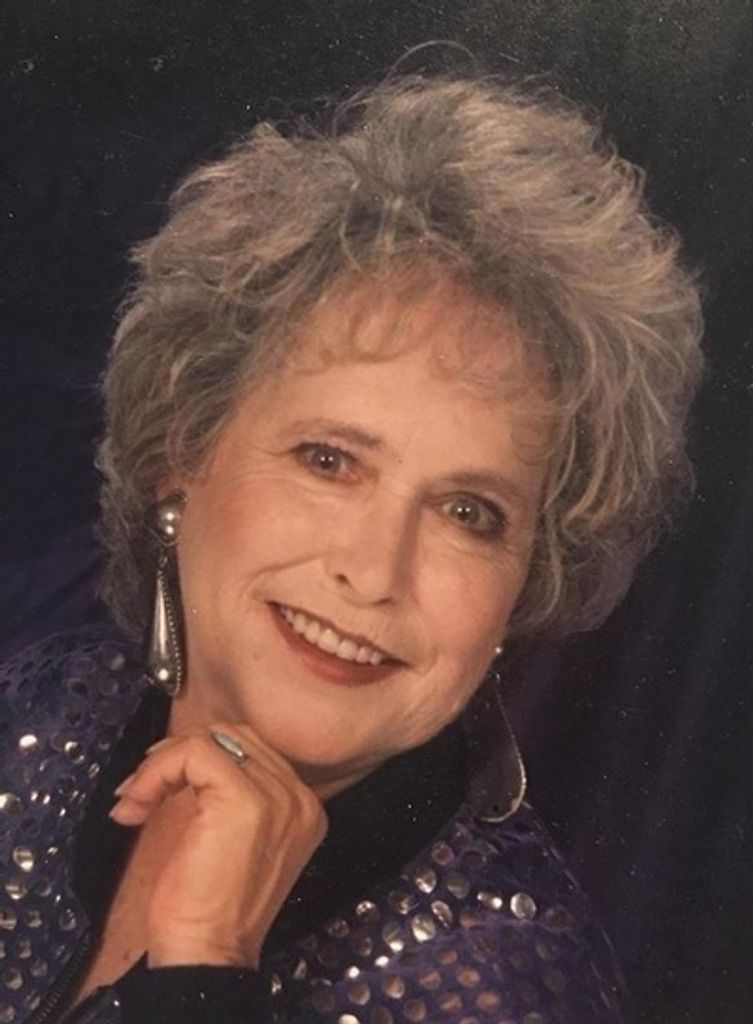 Della Marie Harriman Profile Photo
