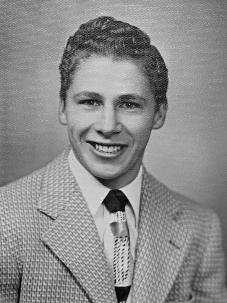 Owen Lavern Wood Profile Photo