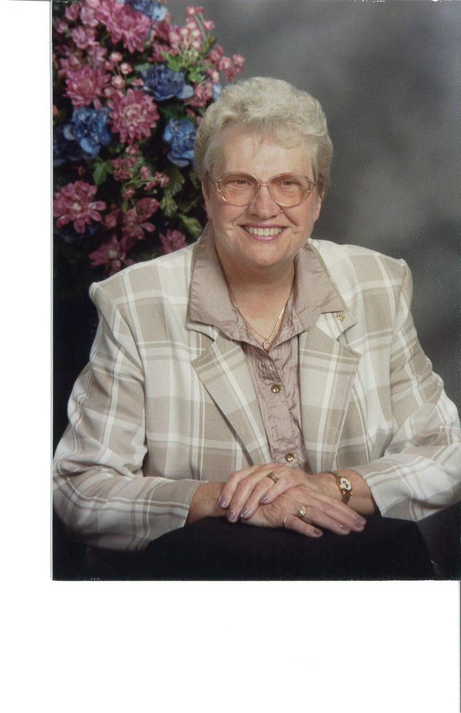 Joann F Mcnelly