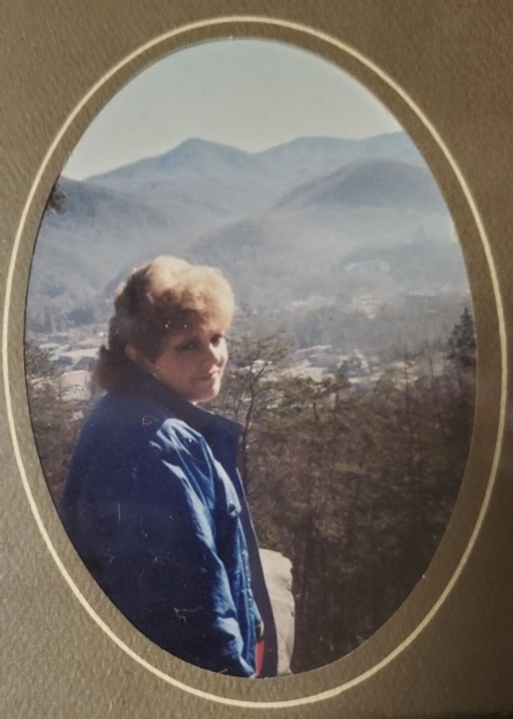 Delores Jones Vaughn Profile Photo