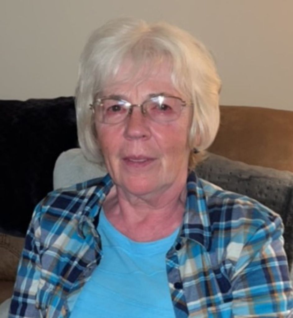 Rosemarie (Ickes)  Stiffler