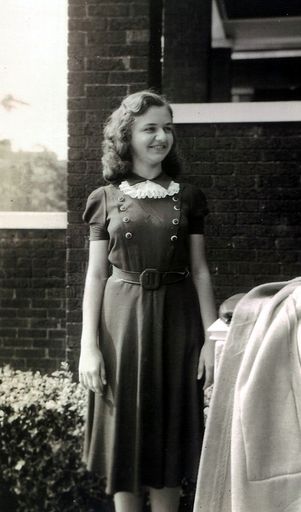 Lucille Gossage photo gallery thumbnail 11 of 116