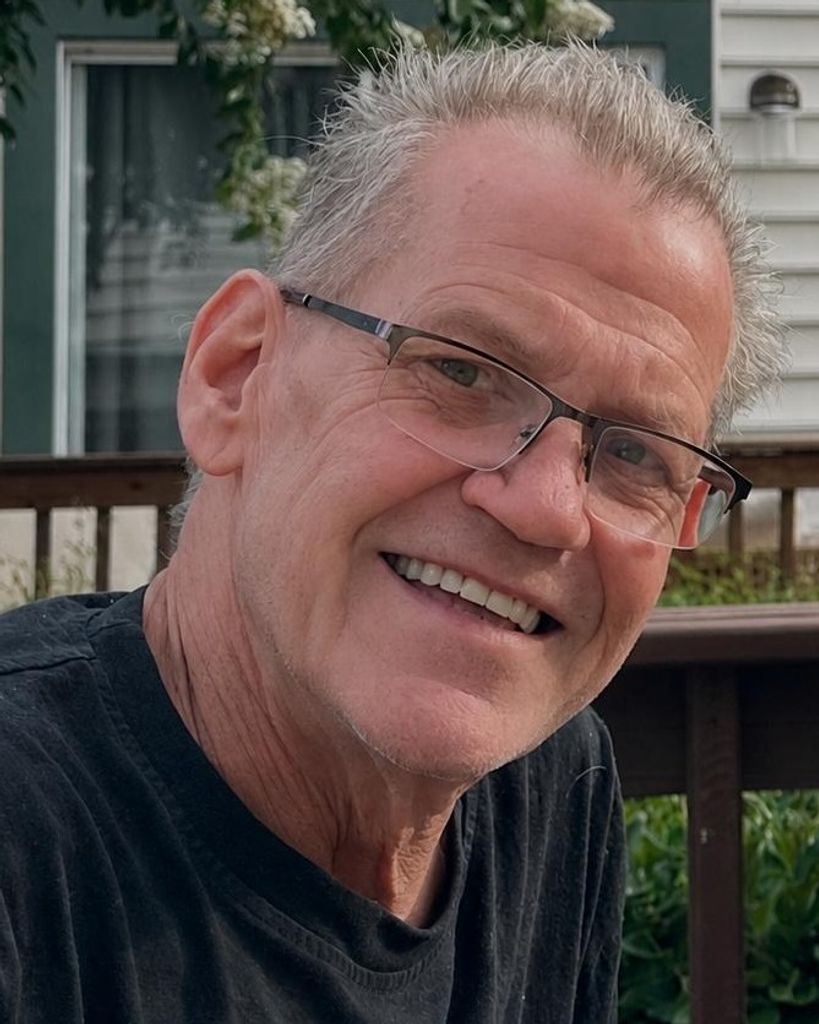 Aaron James McNamara Profile Photo