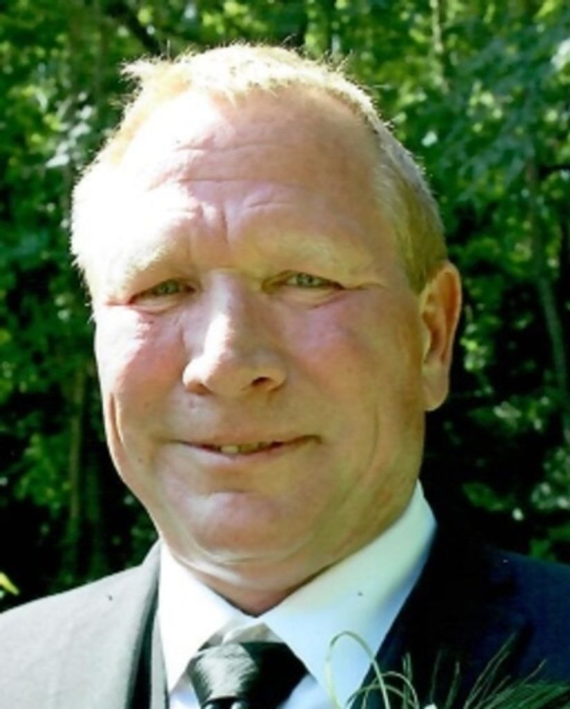 Rick "Revy" Kragenbring