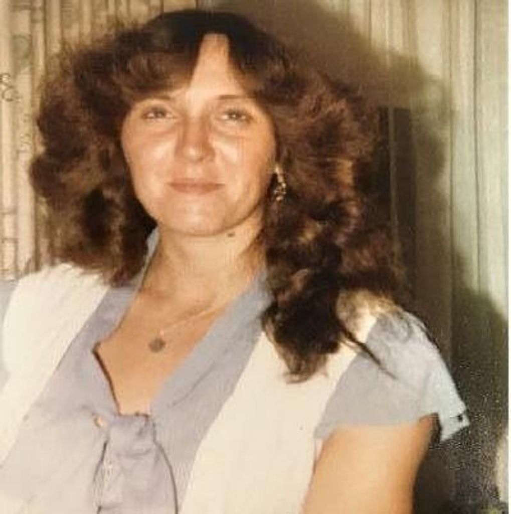 Celina- Donna Kaslikowski Profile Photo