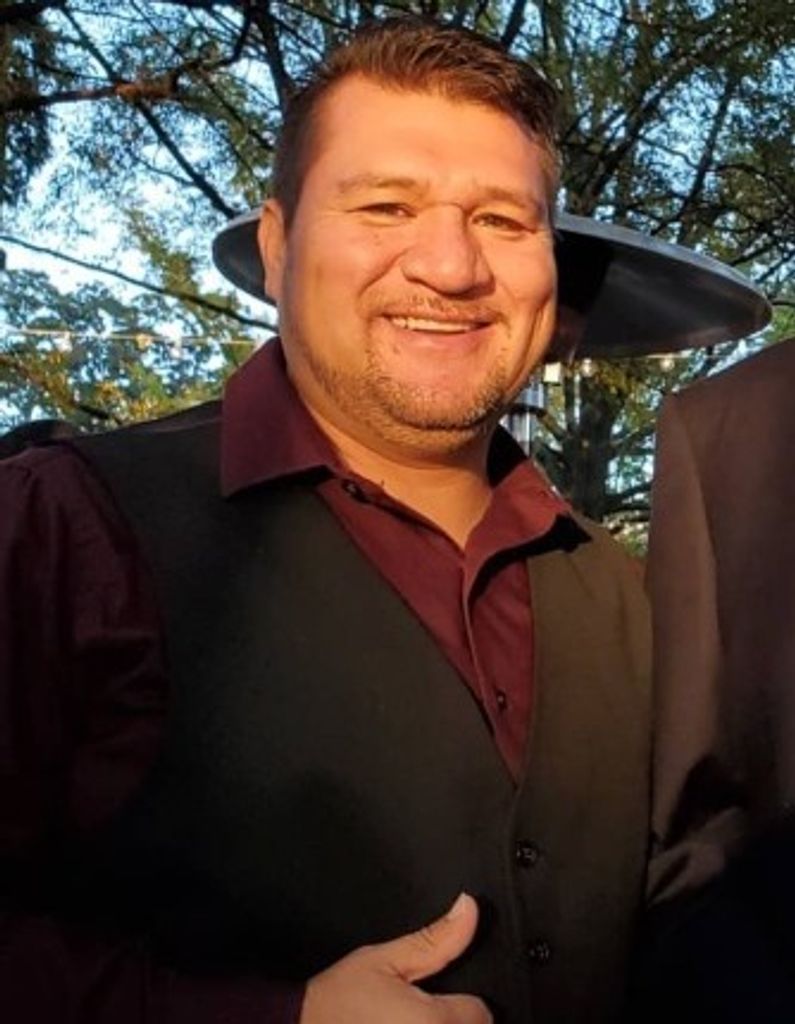 Juan Valencia Profile Photo