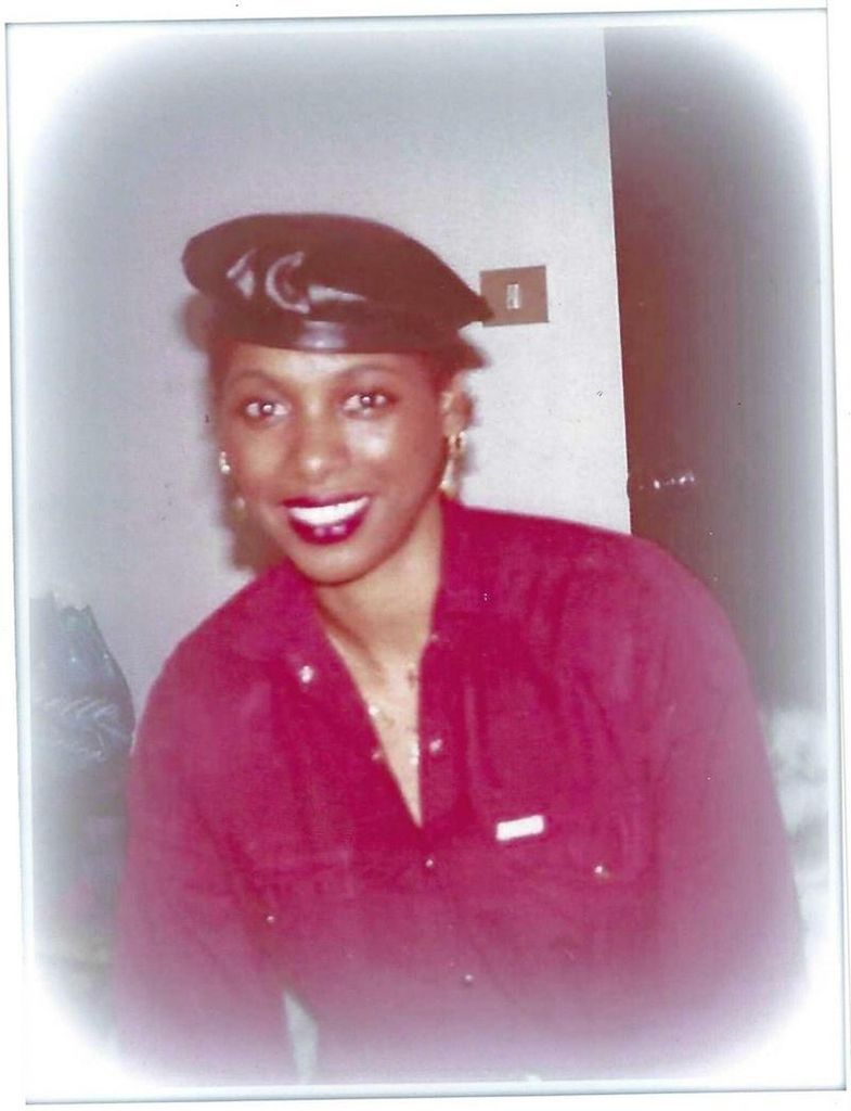 Kim Elizabeth Goliath Wells Profile Photo