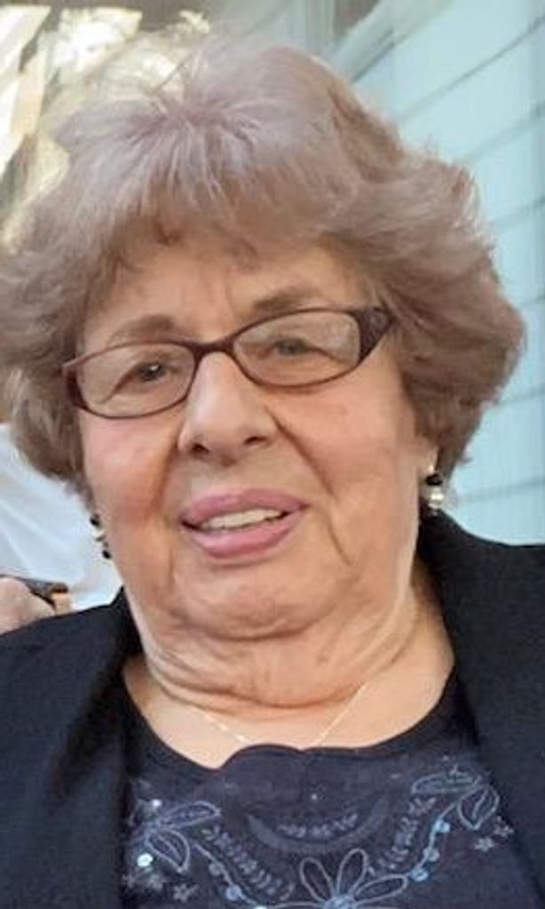 Betty Cotsiopoulos