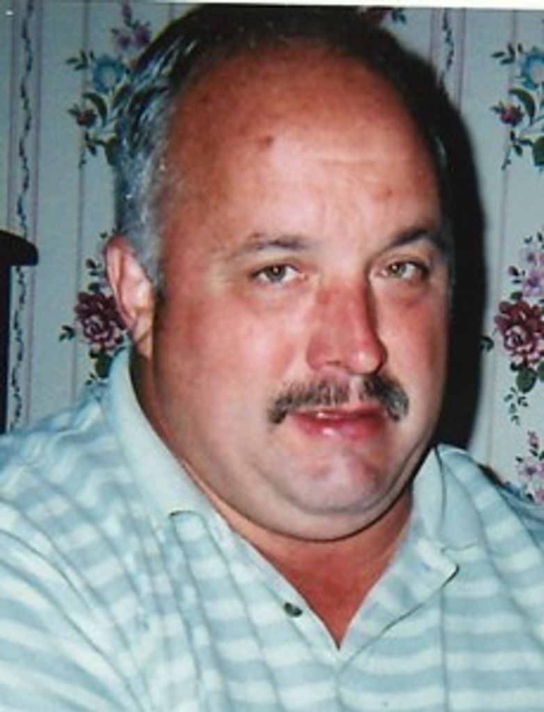 Daniel Louis Miller Profile Photo