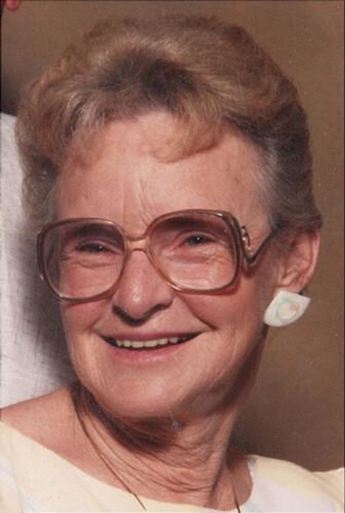 Helen M (Mahoney) Cambest