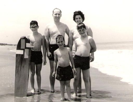 Betty Carroll photo gallery thumbnail 64 of 122