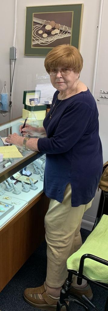 Erla Juerres Stanford Profile Photo