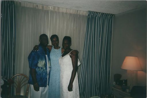 Gloria Jean Glover photo gallery thumbnail 6 of 19