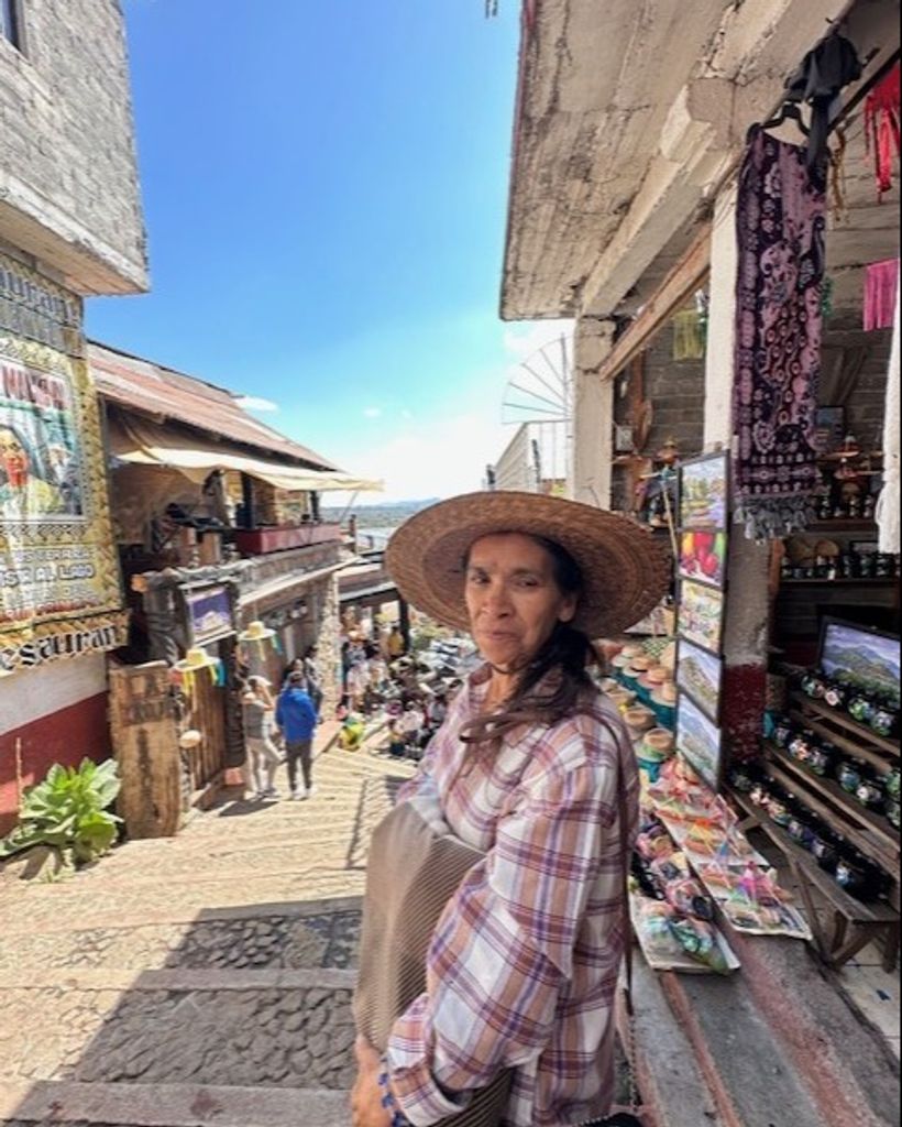 Maria Carmen Moreno De Guerrero Profile Photo