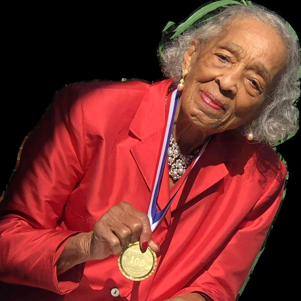 Evelyn Green White Profile Photo