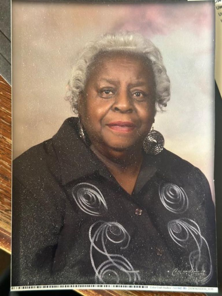 Ms. Roberta Waddell Whisonant Profile Photo