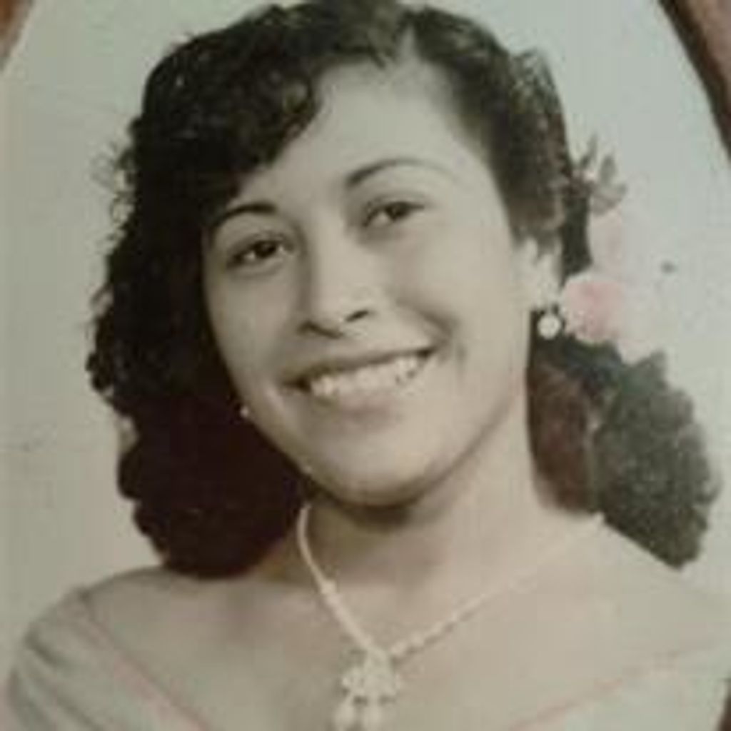 Maria Salazar Profile Photo
