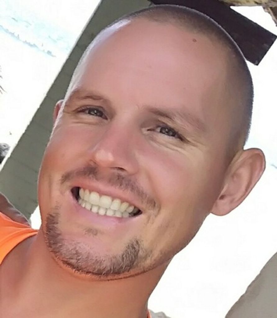 Tyler Lee Pack Profile Photo