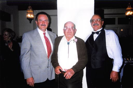 Abel Bustamante photo gallery thumbnail 29 of 42