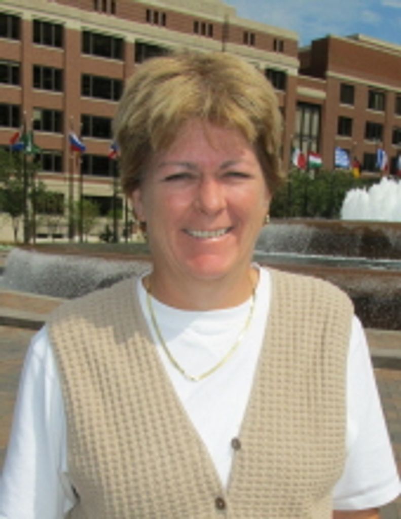 Dr. Linda  Lee Neat