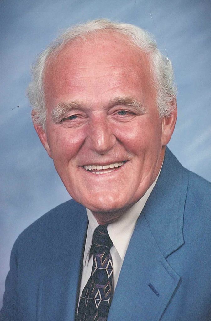 Kenneth DeVries