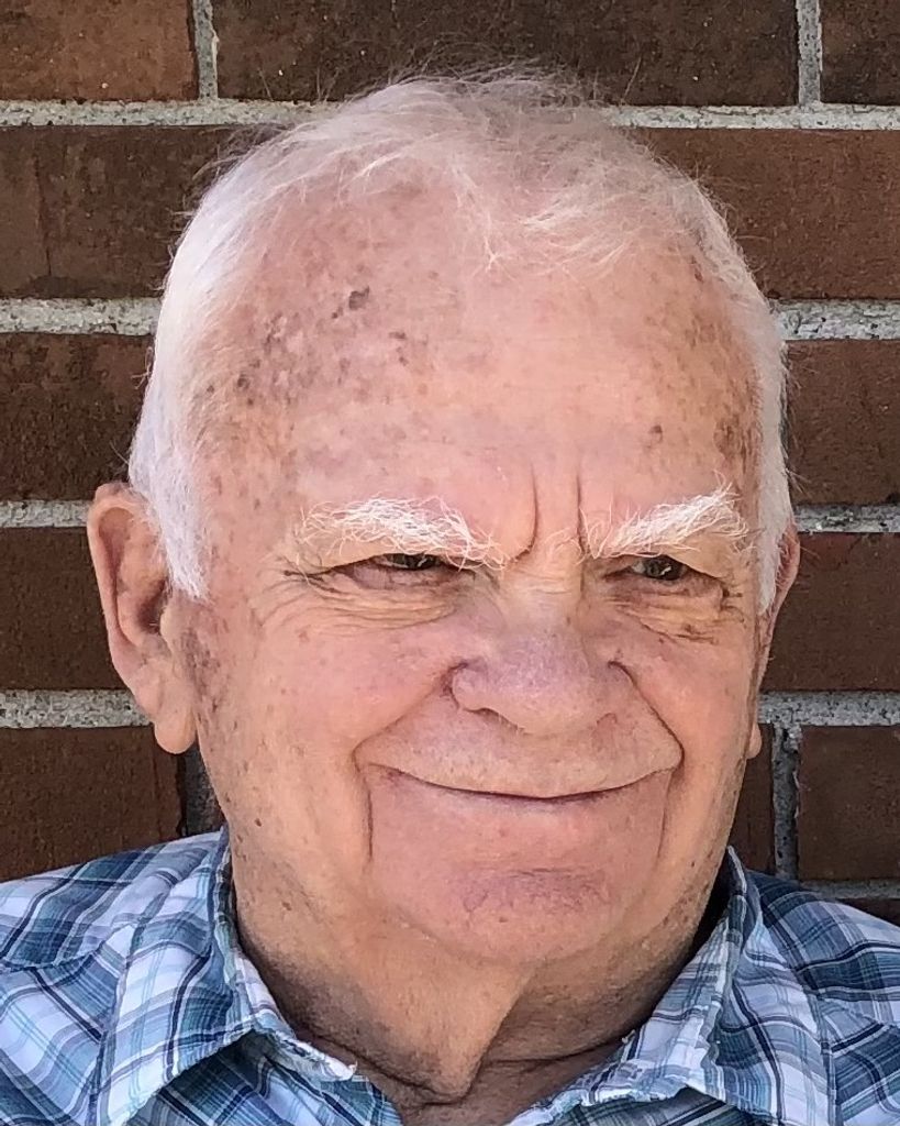 Lewis Eugene Miller Profile Photo