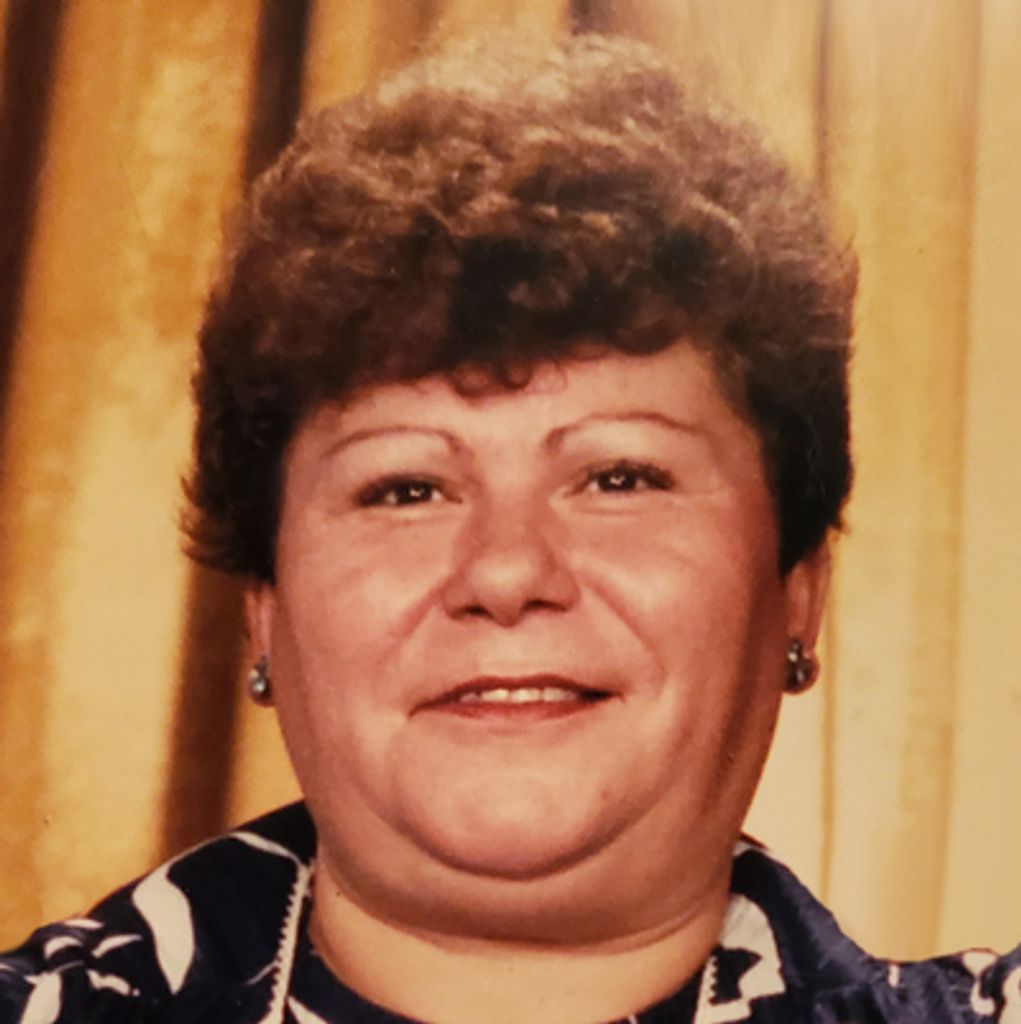Maria E. Carvalho
