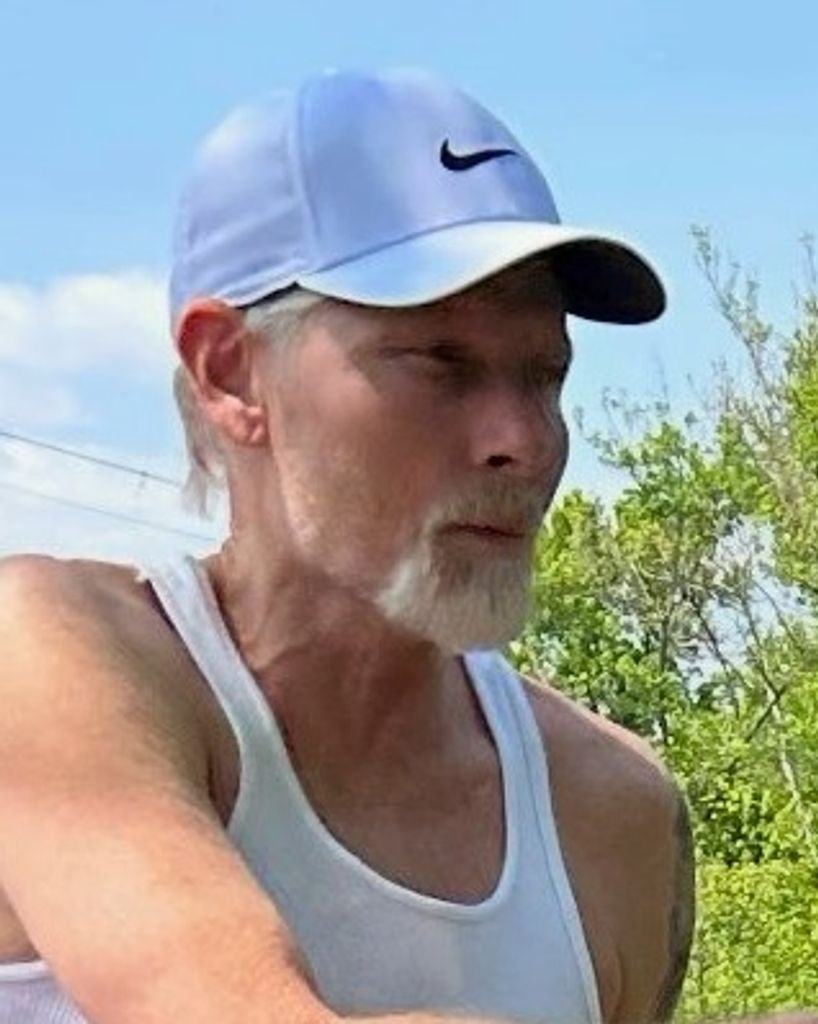 Danny Earl Dingus, Jr. Profile Photo