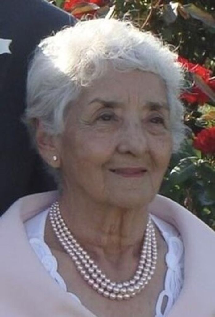 Esther L. Gomez Profile Photo