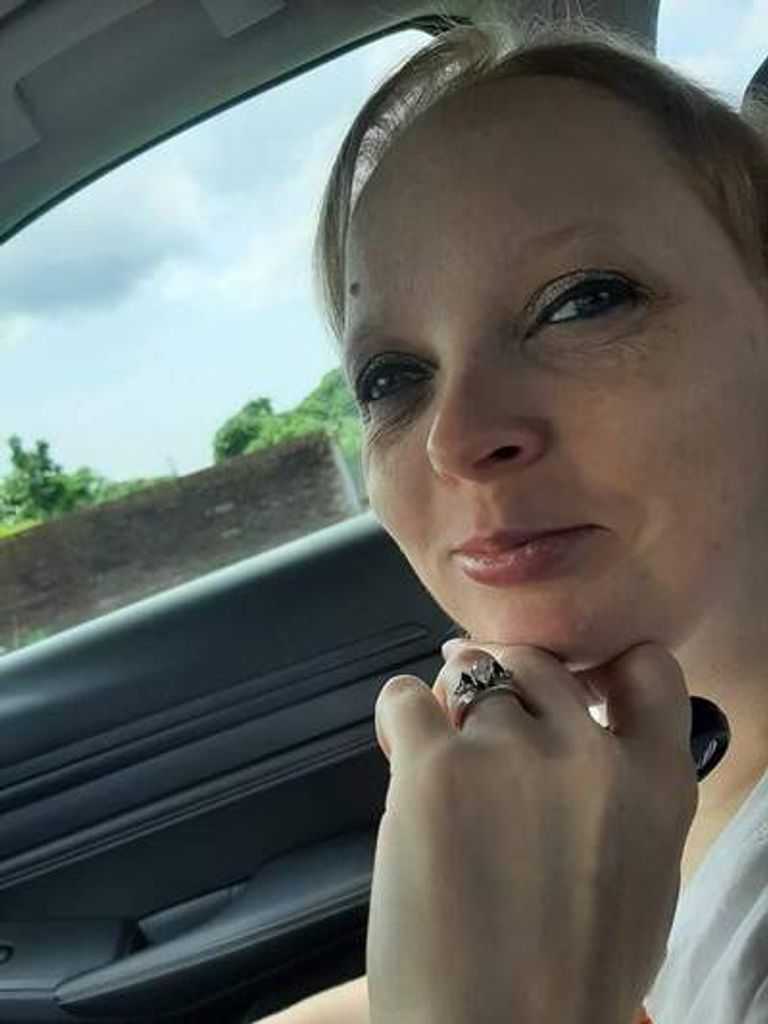 Crystal Armstrong Profile Photo