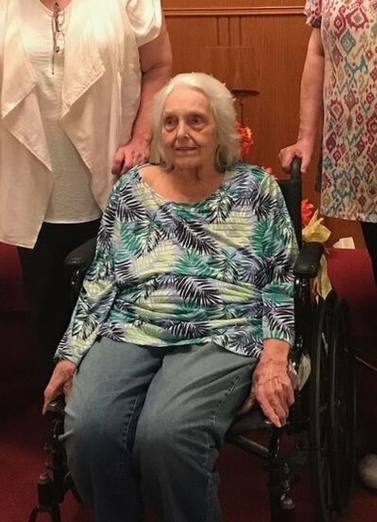 Mrs. Edna Earle Dykes Profile Photo
