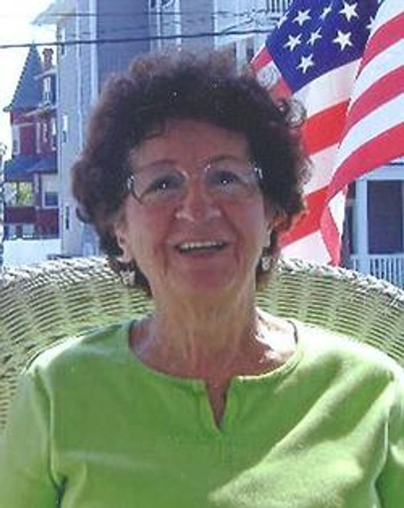 Lucy Schmidt Profile Photo