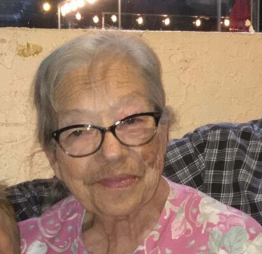 Sue Helen Brewer Profile Photo