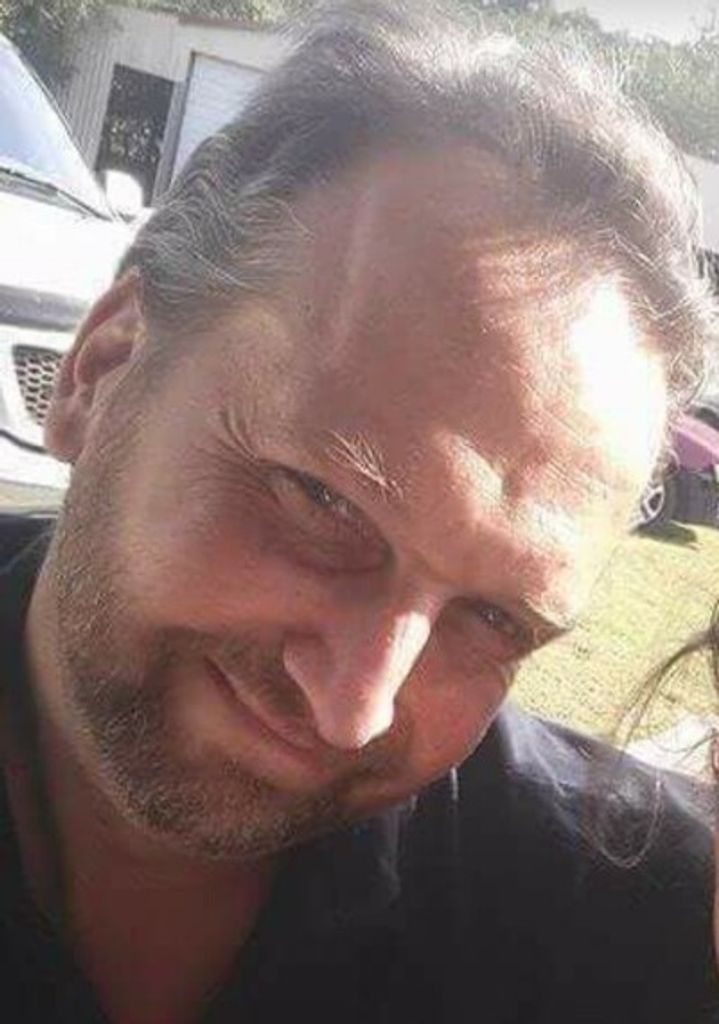 Michael Edward Micheli Profile Photo