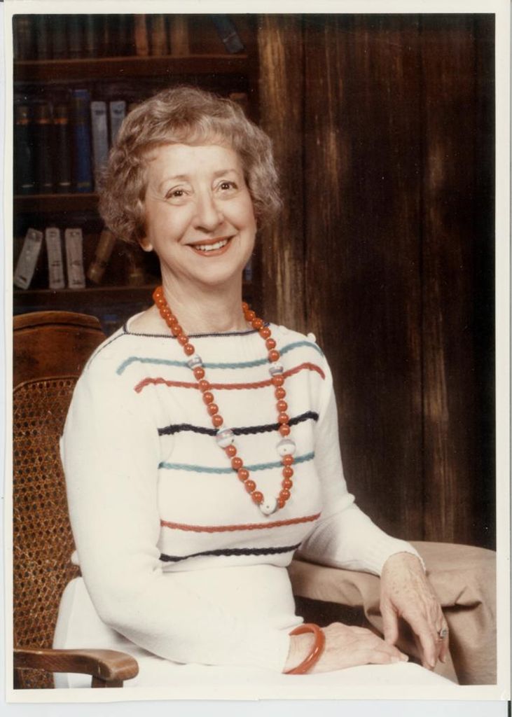 Helen                     Patricia Walker