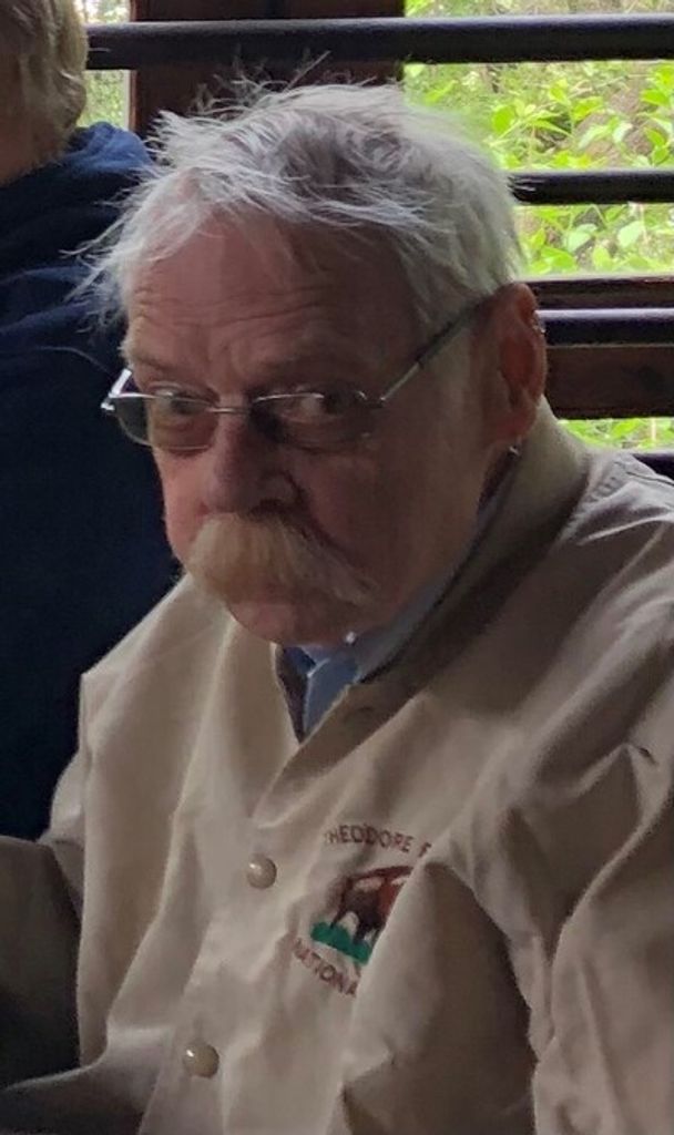 James Leslie Elliot Profile Photo