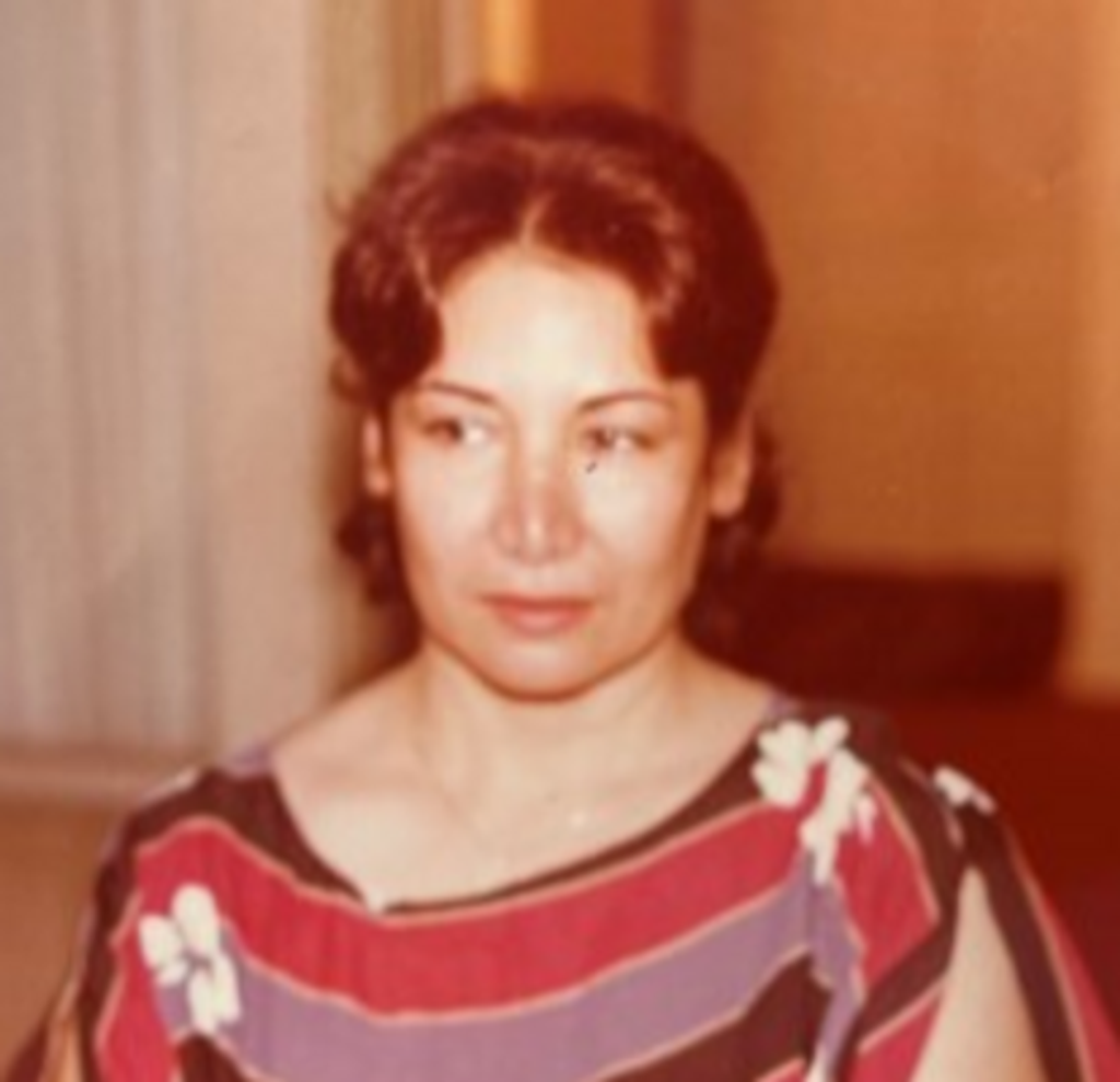 Tooran Kh Naraghi Profile Photo