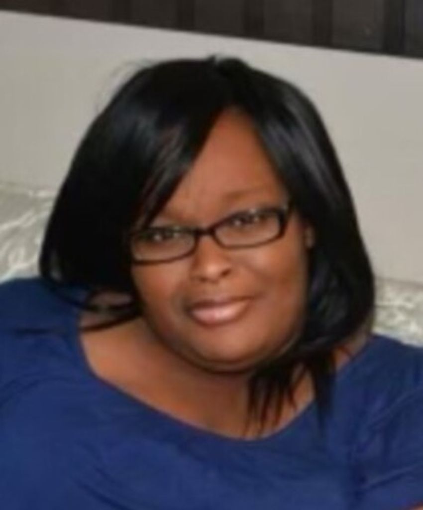 Lola Janell Singleton Profile Photo