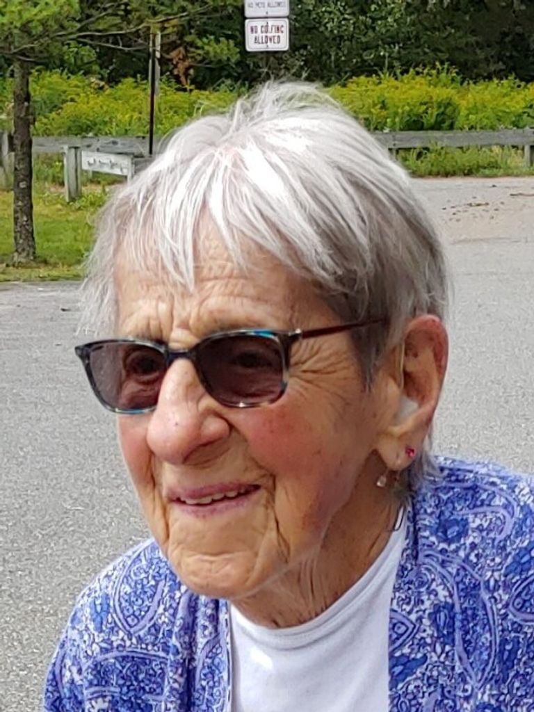 Olga Mary Esty Profile Photo