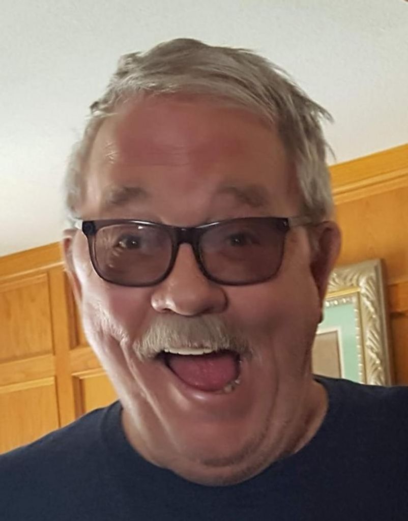 Michael Dean Roberts Profile Photo