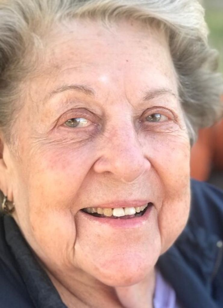 Bernice Hartensteiner Profile Photo